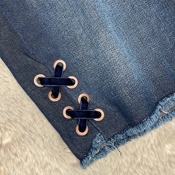 Jessica Simpson•Ridley•Adorn•Denim•Skirt - Picture 9 of 15